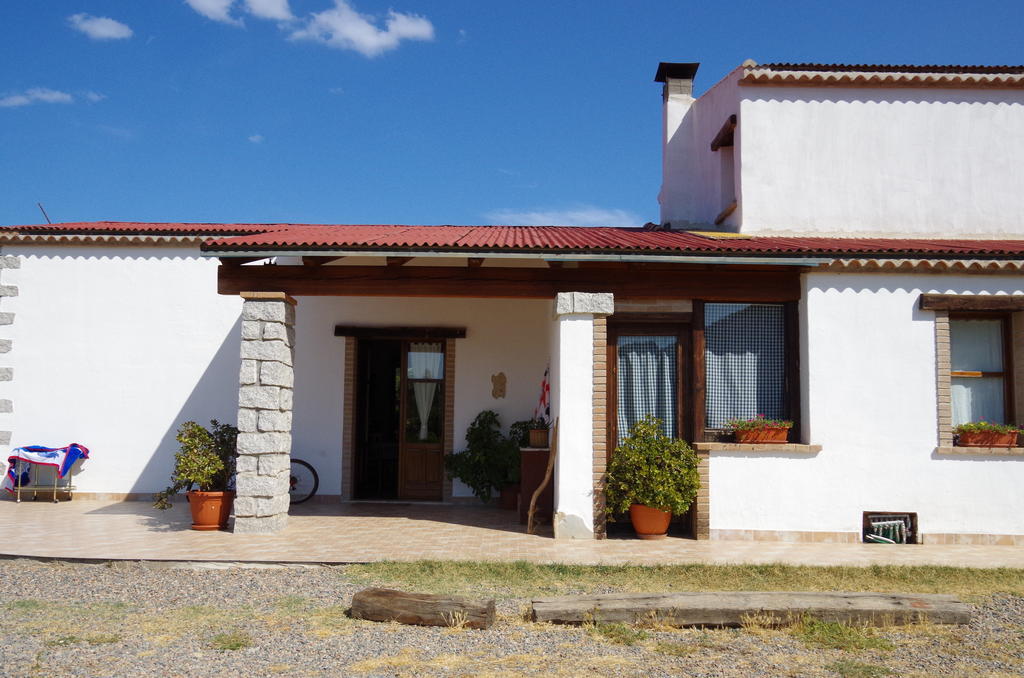Maison d'hôtes I Carrubi à San Priamo Extérieur photo