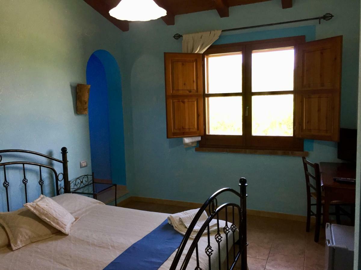 Maison d'hôtes I Carrubi à San Priamo Extérieur photo